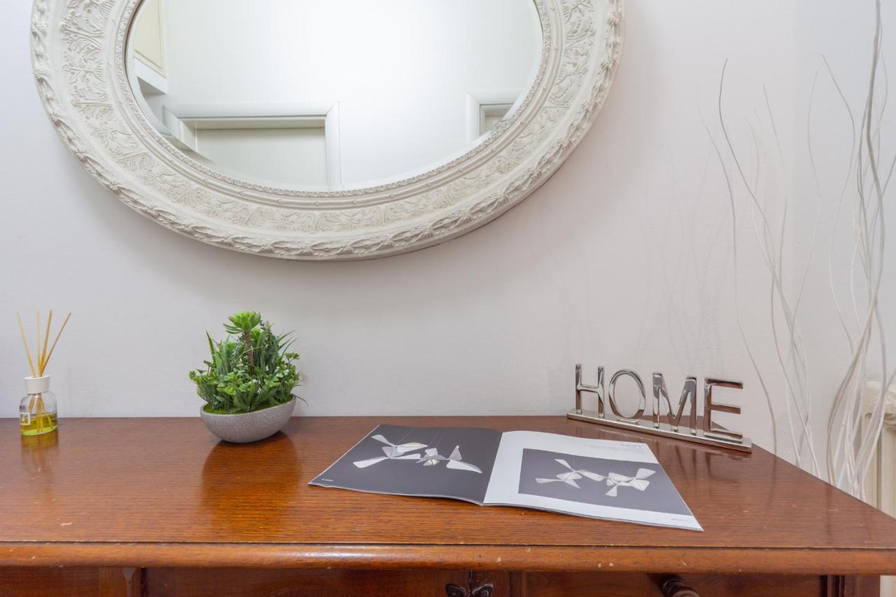 House Romana Center Apartment Milan Exterior photo