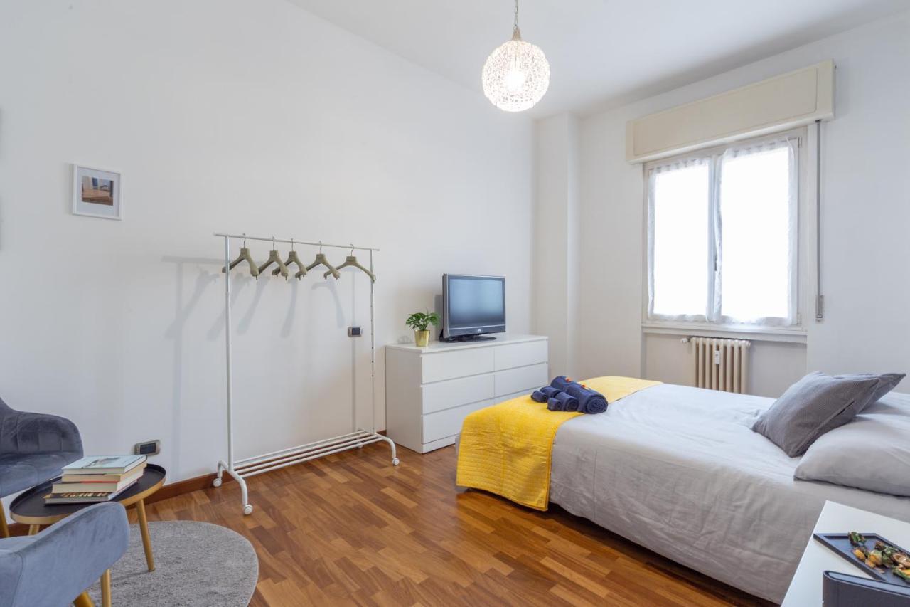 House Romana Center Apartment Milan Exterior photo